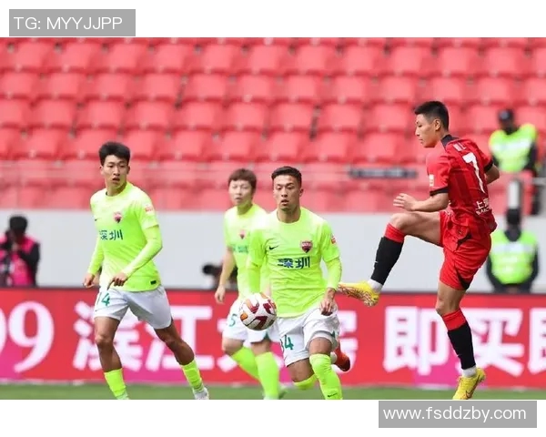 深入分析上海羽毛球队的防守反击战术及其战术优势