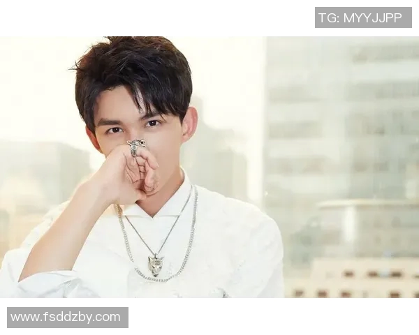 吴磊突破演艺界限，演绎多重角色展现不凡才华，成为新一代实力偶像